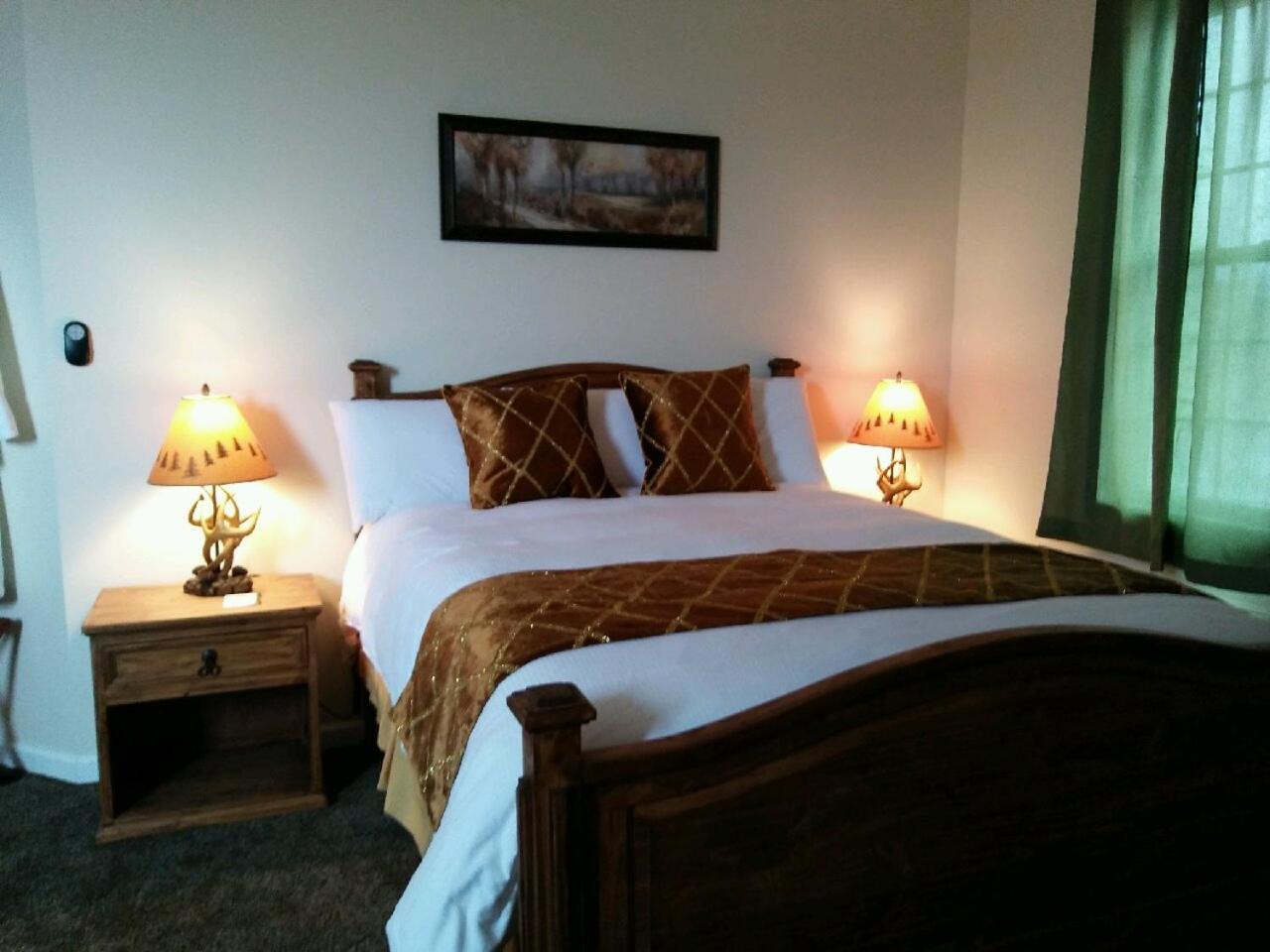 The Inn At Deer Creek Winery Shippenville 外观 照片